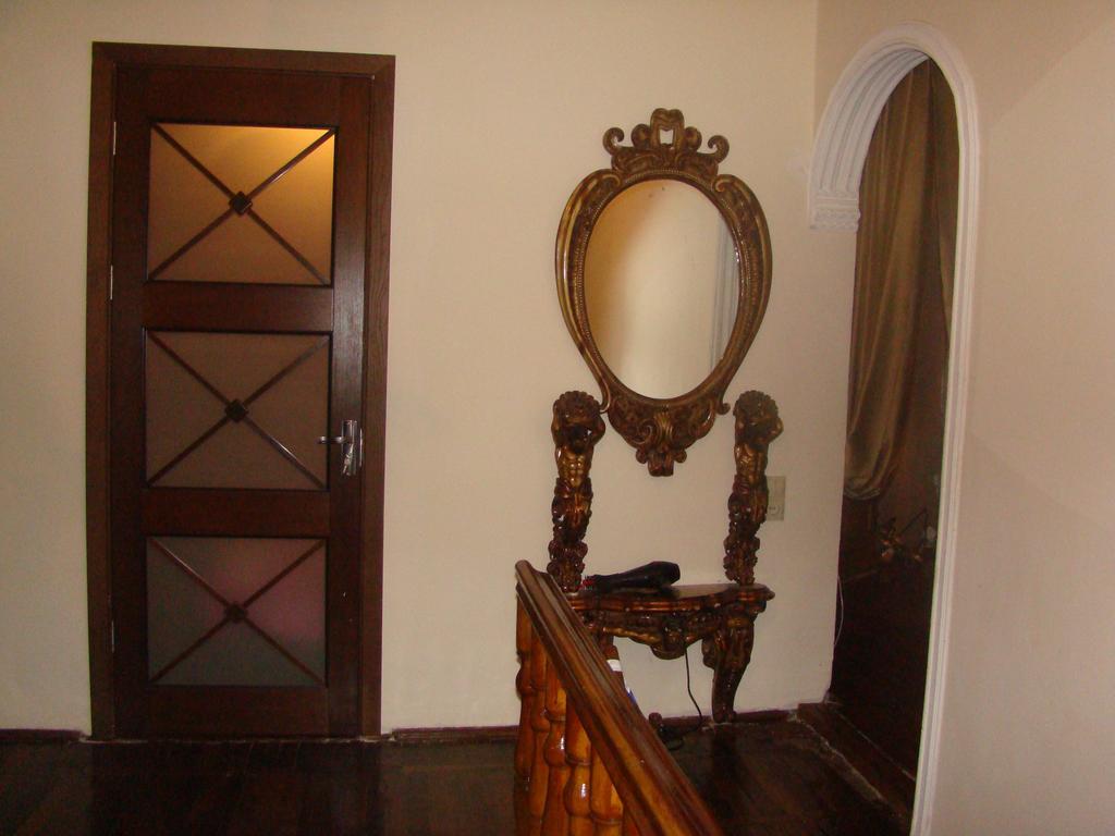 Guest House Temuri Batumi Exterior foto