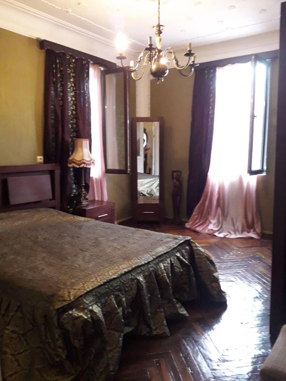 Guest House Temuri Batumi Exterior foto
